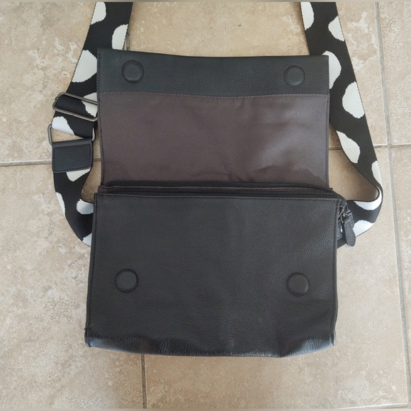 Black Leather CROSSBODY HAND BAG Polka Dot Adjustable Strap 4 Pockets Ear Japan - Picture 3 of 16